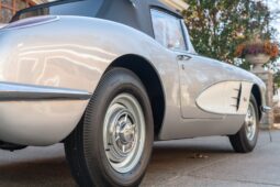 
										1959 Chevrolet Corvette 4-Speed full									
