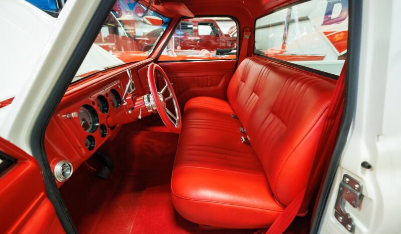 
								1967 Chevrolet C-10 LS3 Custom Restomod Pickup full									