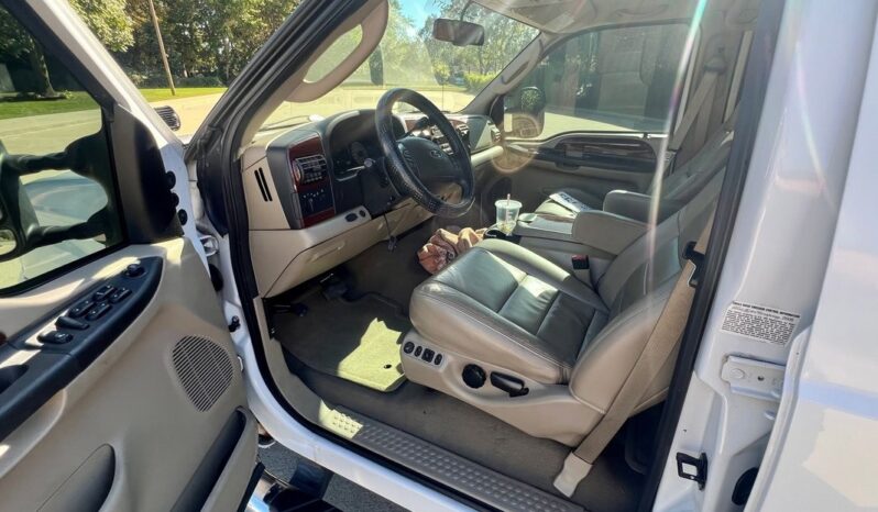 
								2006 Ford F-350 XLT Lariat 6.0 Diesel Automatic full									