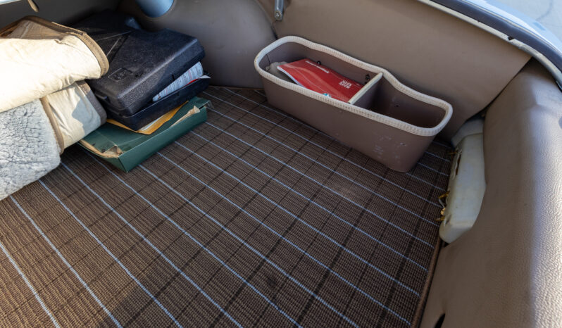 
								1974 BMW 3.0CS 5-Speed full									