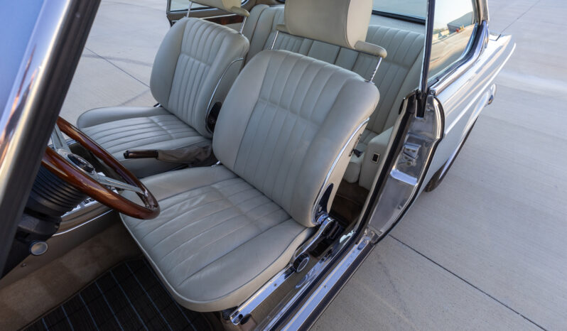 
								1974 BMW 3.0CS 5-Speed full									