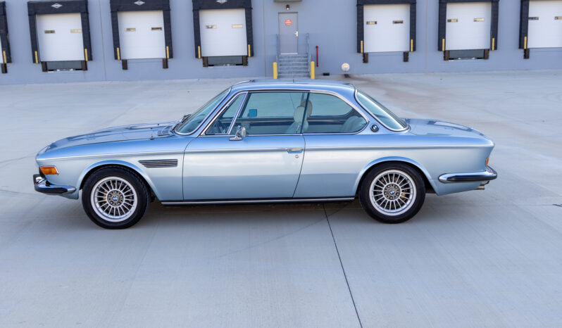 
								1974 BMW 3.0CS 5-Speed full									