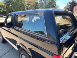 
										1993 Ford Bronco Eddie Bauer Convertible full									