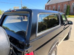 
										1993 Ford Bronco Eddie Bauer Convertible full									