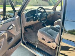 
										1993 Ford Bronco Eddie Bauer Convertible full									