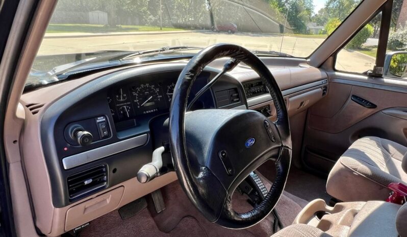 
								1993 Ford Bronco Eddie Bauer Convertible full									