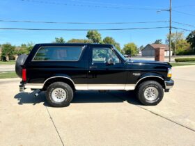 1993 Ford Bronco Eddie Bauer Convertible