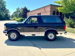 1993 Ford Bronco Eddie Bauer Convertible 2