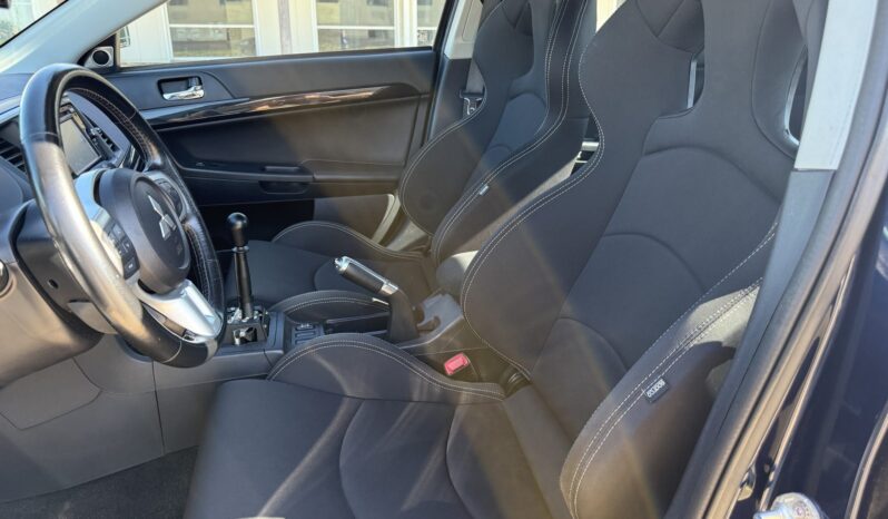 
								2014 Mitsubishi Lancer Evolution X GSR full									