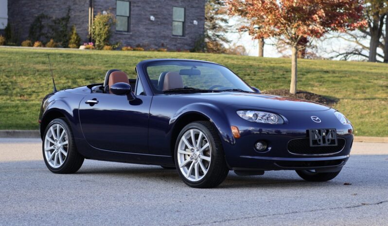 
								2008 Mazda MX-5 Miata Grand Touring full									