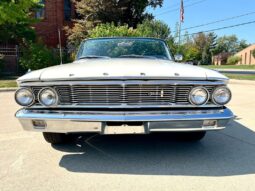 
										1964 Ford Galaxie XL White Convertible full									