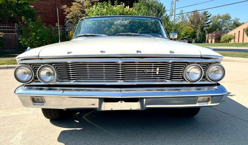 
								1964 Ford Galaxie XL White Convertible full									