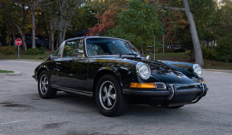 
								1972 Porsche 911T Targa 5-Speed full									