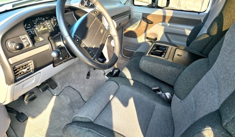 
								1995 Ford Lightning Manual full									