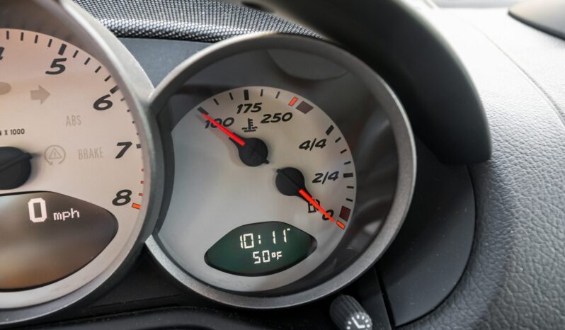 
								2006 Porsche Cayman S 6-Speed full									