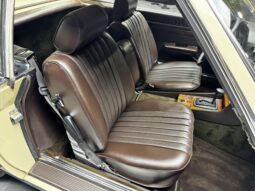 
										1985 Mercedes-Benz 380SL full									