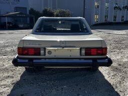 
										1985 Mercedes-Benz 380SL full									