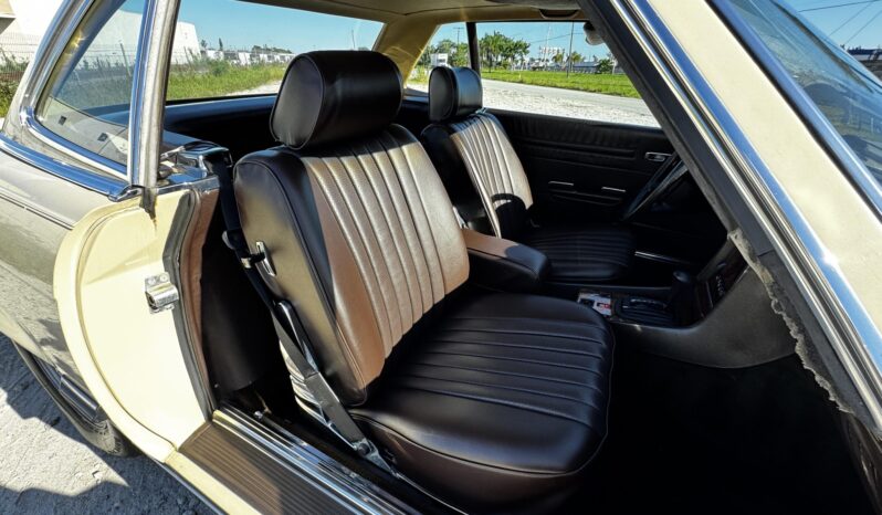 
								1985 Mercedes-Benz 380SL full									