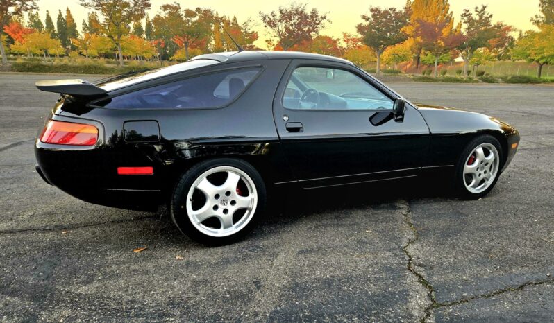 
								1990 Porsche 928 S4 full									