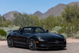 										2015 Mercedes-Benz SLS AMG GT Roadster Final Edition full									