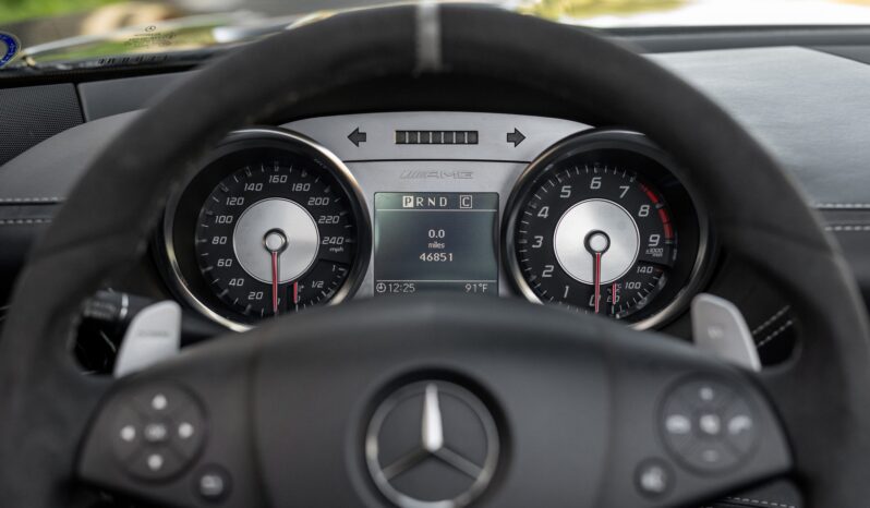 								2015 Mercedes-Benz SLS AMG GT Roadster Final Edition full									