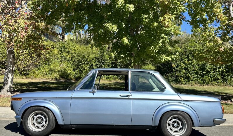 
								1975 BMW 2002 4-Speed full									