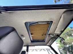 
										1975 BMW 2002 4-Speed full									