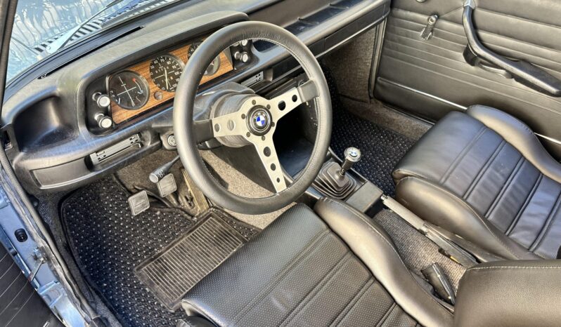 
								1975 BMW 2002 4-Speed full									