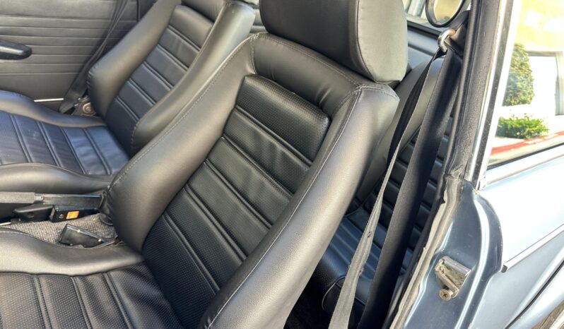 
								1975 BMW 2002 4-Speed full									