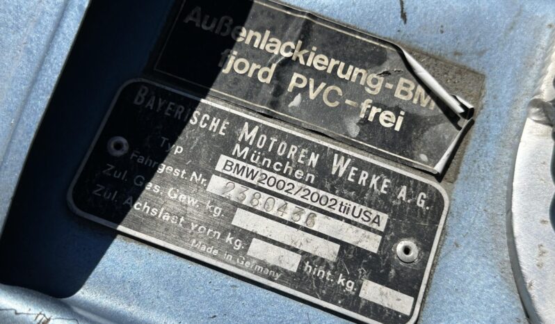 
								1975 BMW 2002 4-Speed full									