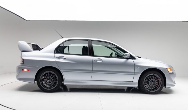 
								2005 Mitsubishi Lancer Evolution VIII MR full									