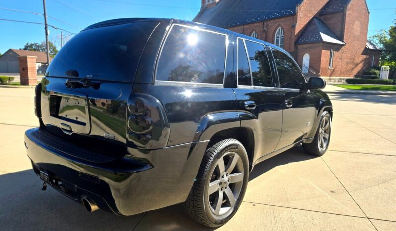 
								2006 Chevrolet Trailblazer 6.0 Liter V8 full									