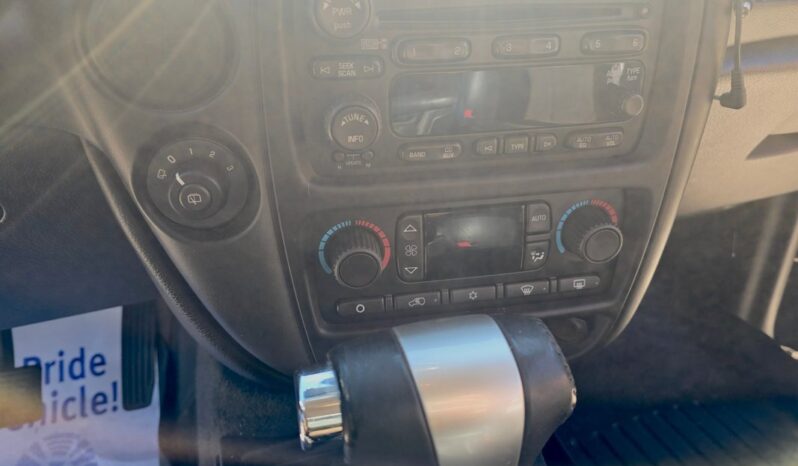 
								2006 Chevrolet Trailblazer 6.0 Liter V8 full									