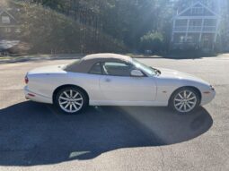 
										2005 Jaguar XK8 Convertible full									