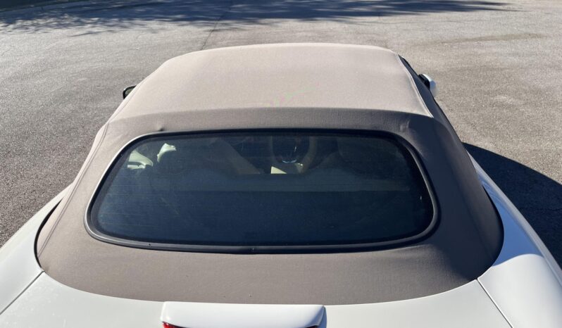 
								2005 Jaguar XK8 Convertible full									