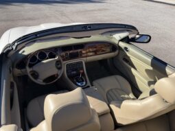
										2005 Jaguar XK8 Convertible full									