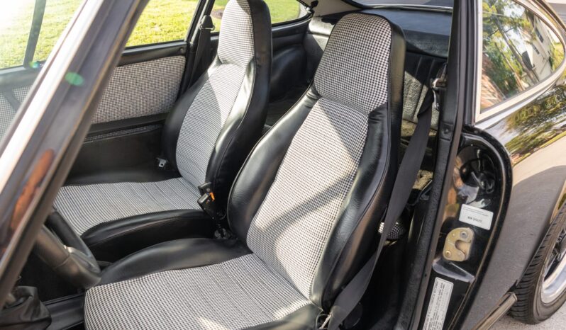 
								1977 Porsche 911S Coupe 5-Speed full									