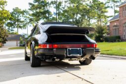 
										1977 Porsche 911S Coupe 5-Speed full									