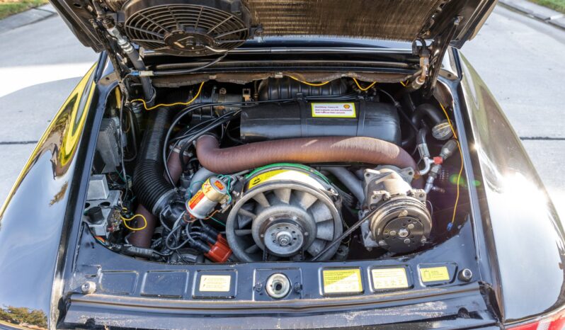 
								1977 Porsche 911S Coupe 5-Speed full									