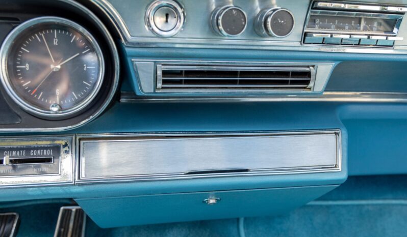 
								1966 Cadillac DeVille Convertible full									