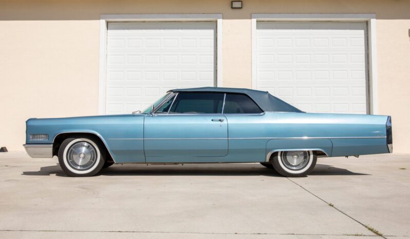 
								1966 Cadillac DeVille Convertible full									
