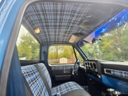 
										1985 GMC Sierra 1500 305CI Automatic full									