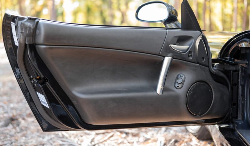 
								2004 Dodge Viper SRT-10 Roadster full									