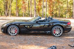
										2004 Dodge Viper SRT-10 Roadster full									
