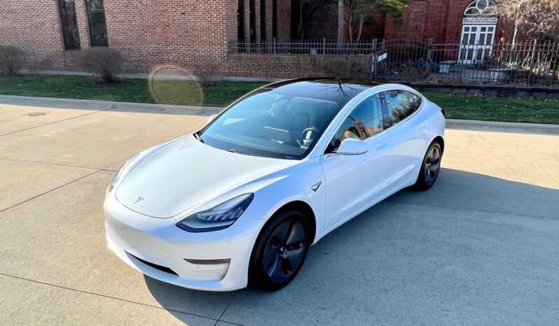 
								2019 Tesla Model 3 Electric full									
