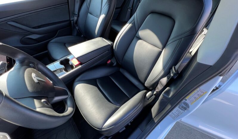 
								2019 Tesla Model 3 Electric full									