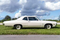 
										1968 Chevrolet Biscayne Two-Door Sedan full									