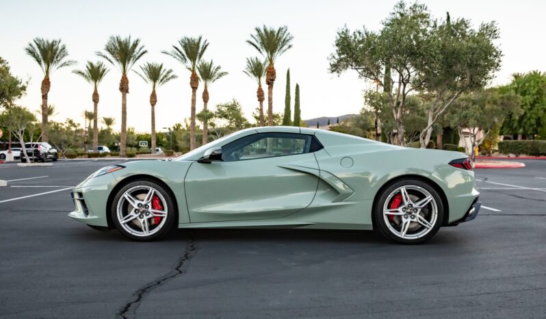 
								2024 Chevrolet Corvette Stingray Convertible Z51 2LT full									