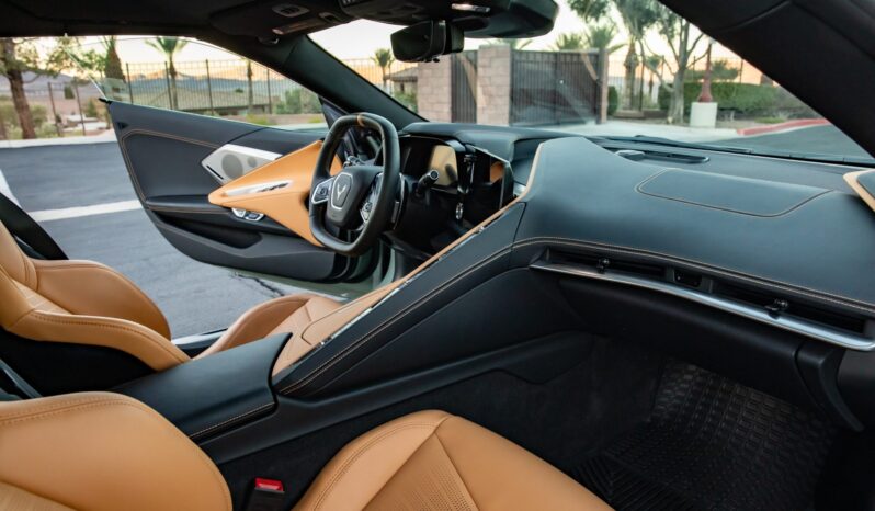 
								2024 Chevrolet Corvette Stingray Convertible Z51 2LT full									