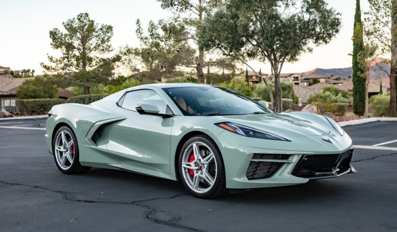 
								2024 Chevrolet Corvette Stingray Convertible Z51 2LT full									